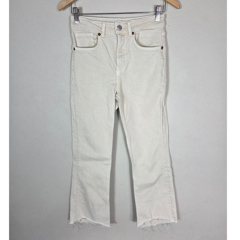 Zara Cream High Waisted Straight Leg Distressed Leg Cropped Jeans Size 4